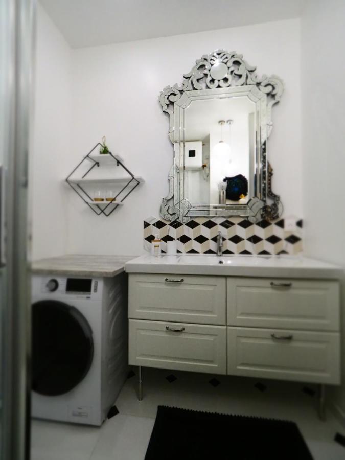Le Palais Des Parcs - Chic - Centre - Face Au Parc Apartment Vichy